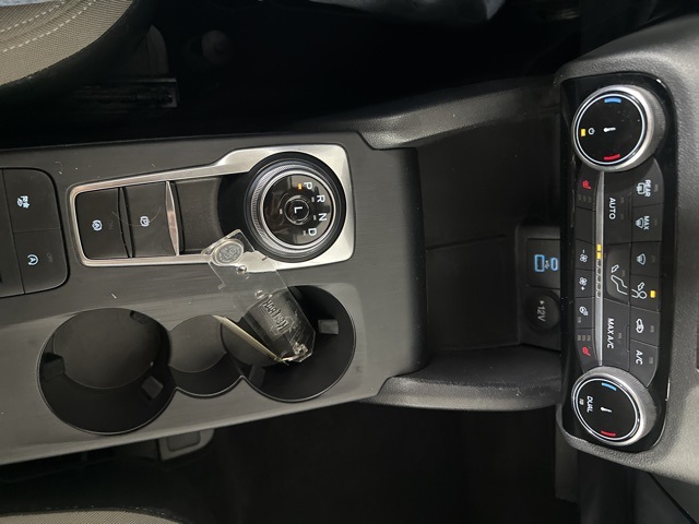 2022 Ford Escape SE photo 22