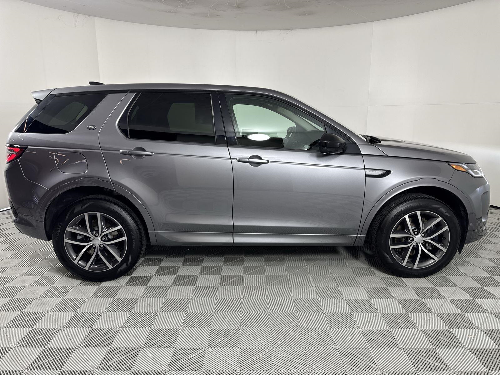 2025 Land Rover Discovery Sport S photo 6
