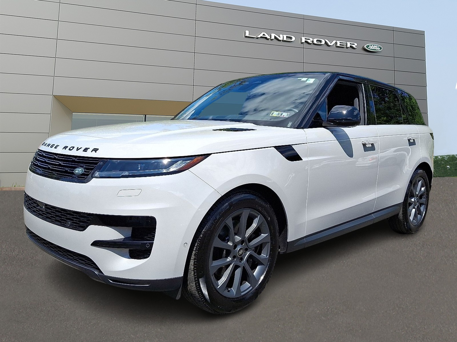 2025 Land Rover Range Rover Sport SE