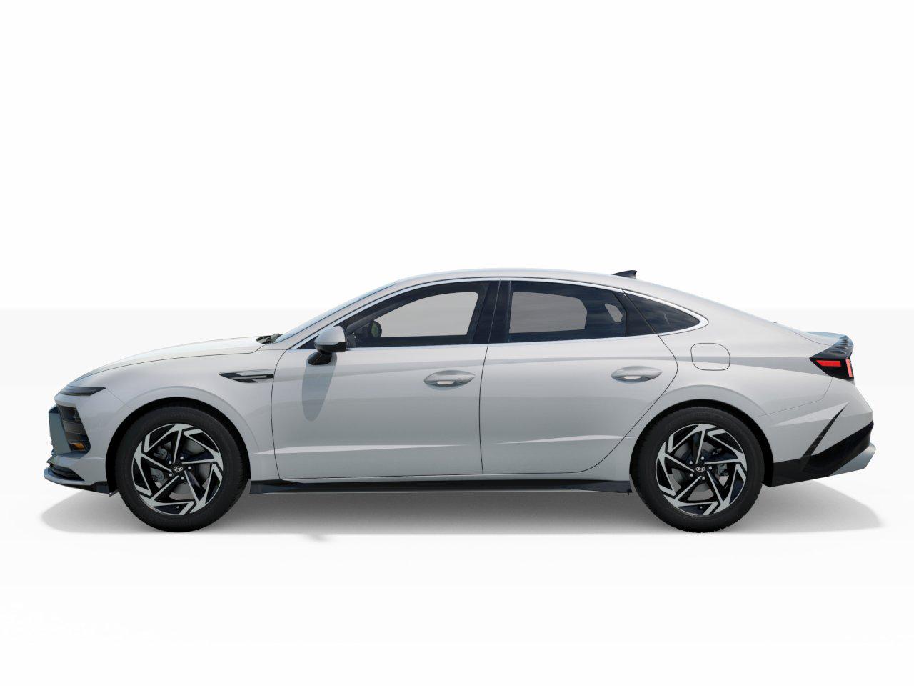 2026 Hyundai Sonata SEL Sport photo 2