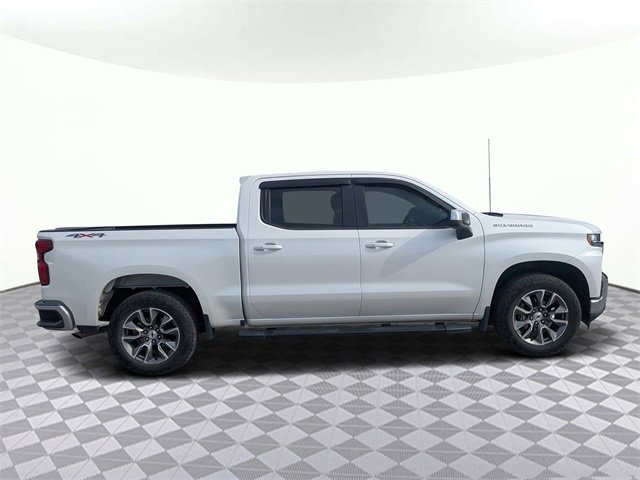 2019 Chevrolet Silverado 1500 LT photo 3