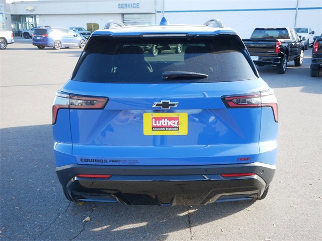 2026 Chevrolet Equinox RS photo 3