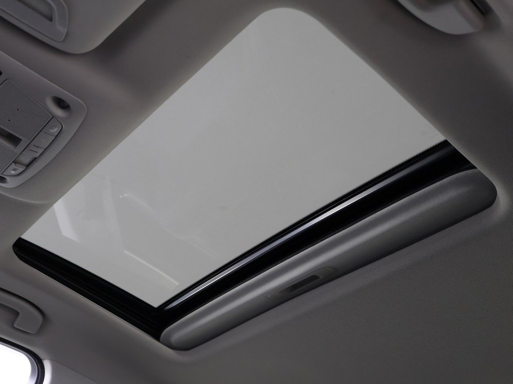 2022 Infiniti Q50 LUXE photo 13