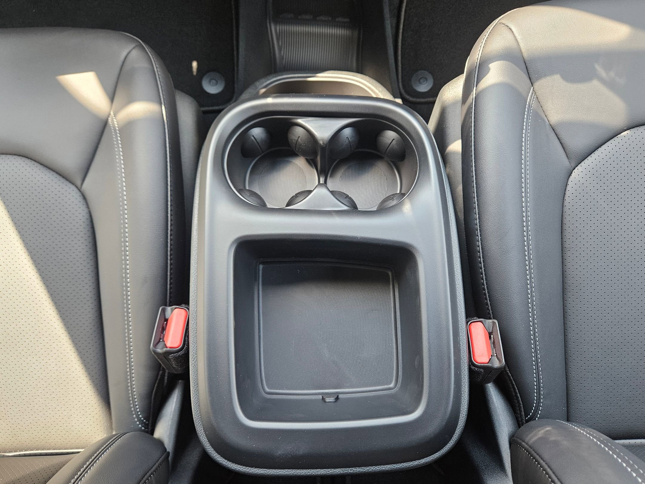 2026 Chrysler Pacifica photo 10