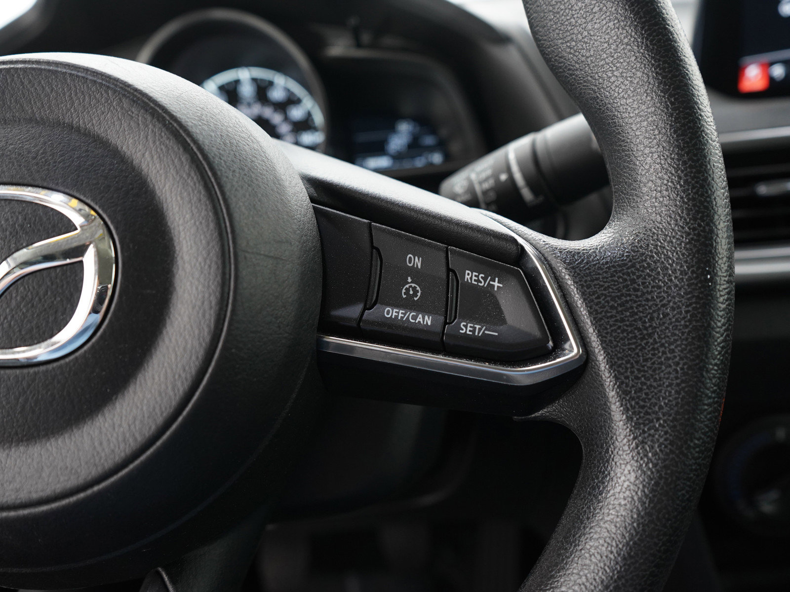 2018 Mazda Mazda3 Sport photo 23