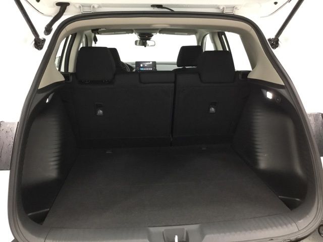 2025 Honda HR-V LX photo 9