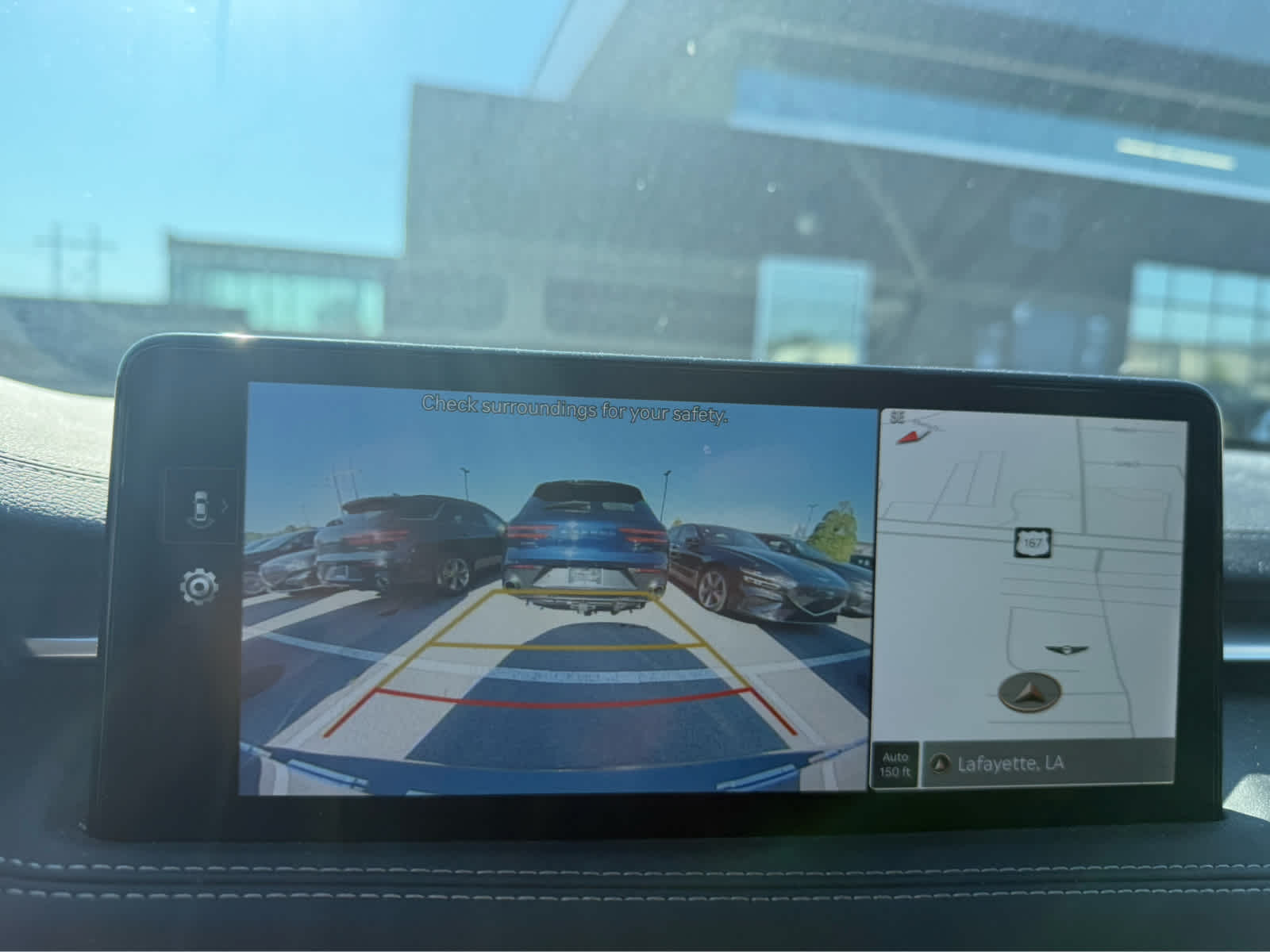 2023 Genesis G70 2.0T photo 7