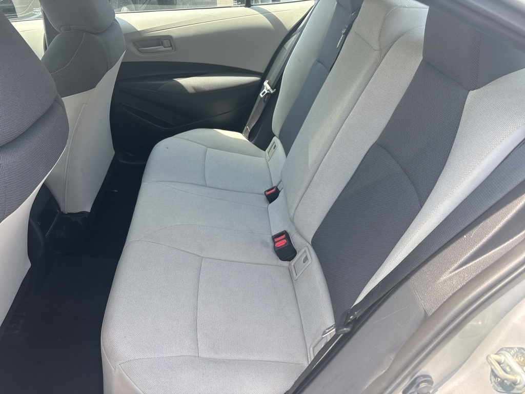 2022 Toyota Corolla L photo 10