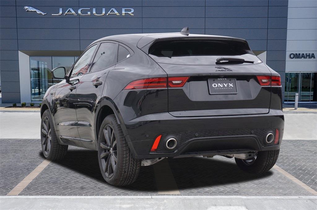 2024 Jaguar E-PACE R-Dynamic SE photo 4