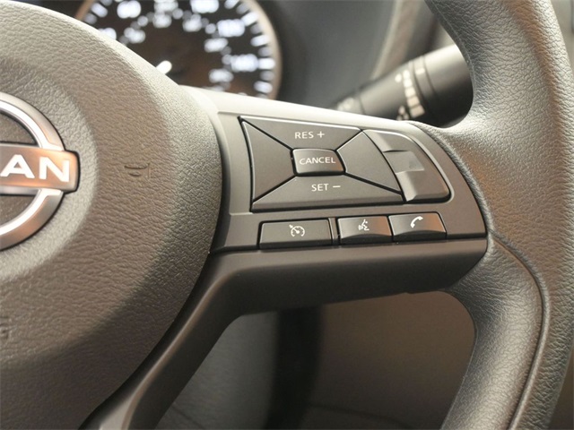 2025 Nissan Sentra S photo 2