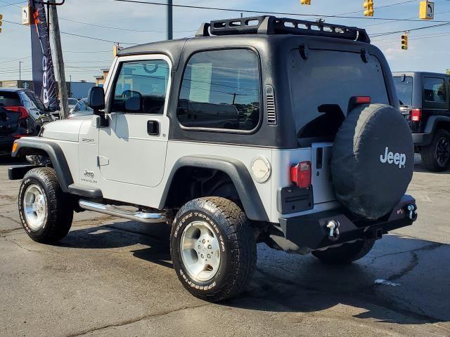 2004 Jeep Wrangler Sport photo 4