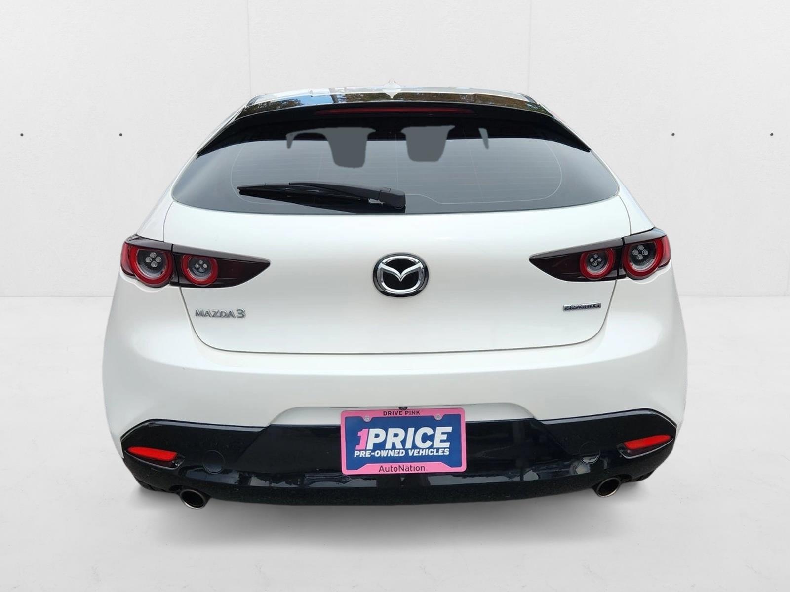 2021 Mazda Mazda3 Premium photo 4