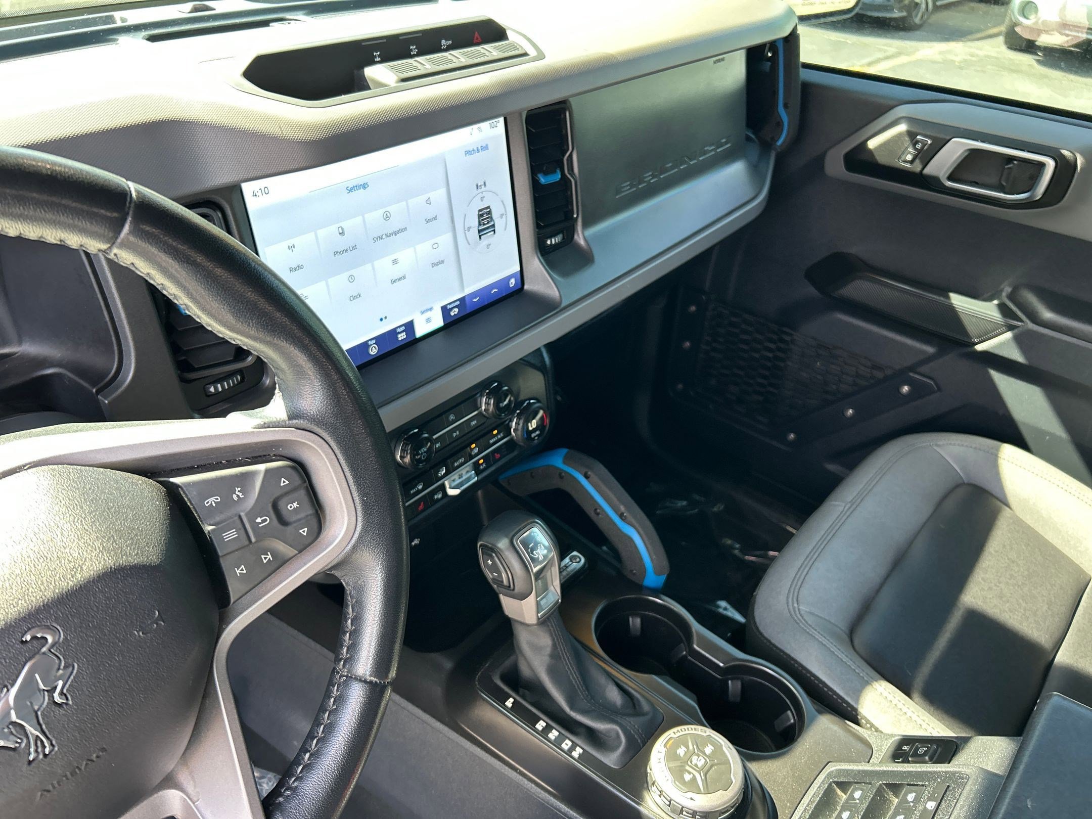 2024 Ford Bronco Black Diamond photo 14