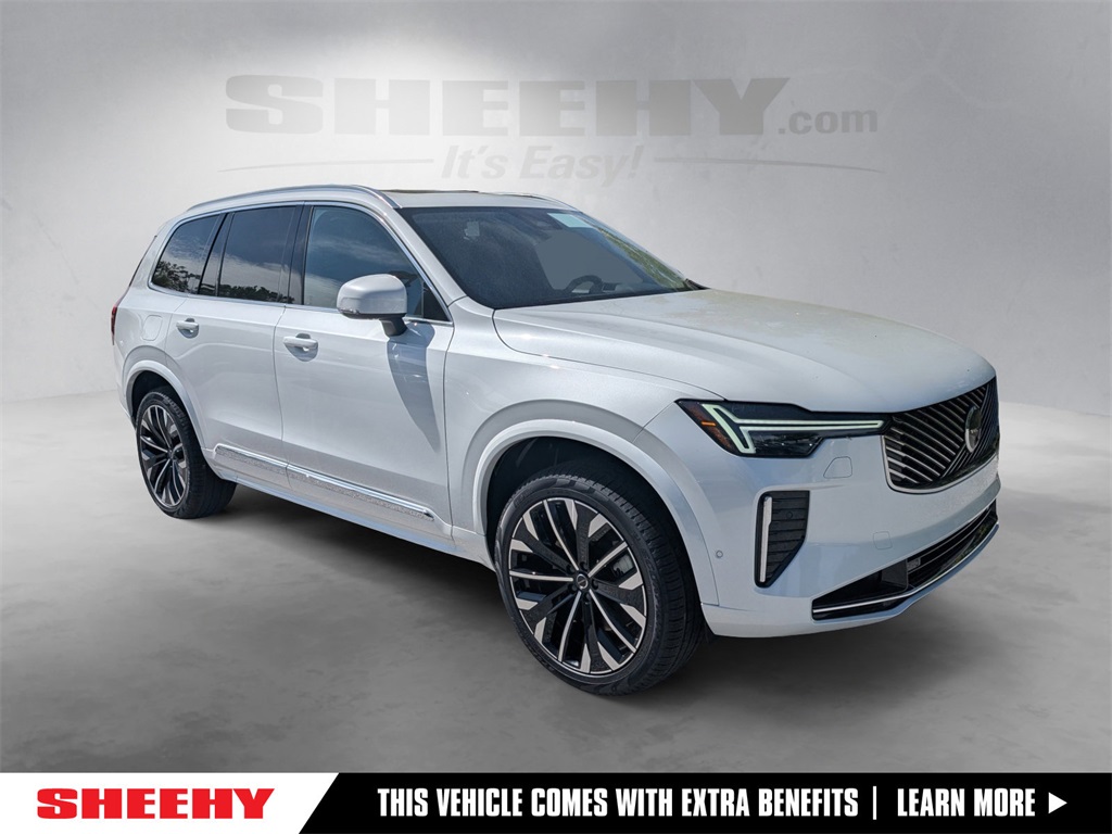 2025 Volvo XC90 Plus's photo