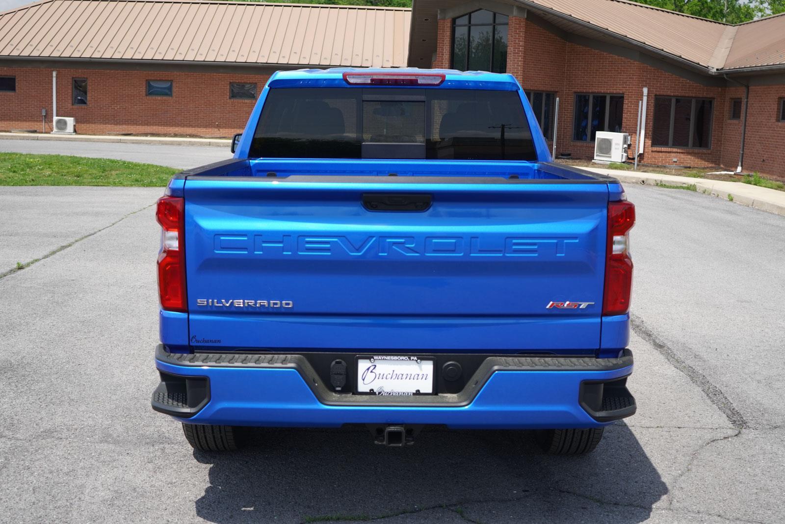 2025 Chevrolet Silverado 1500 RST photo 4