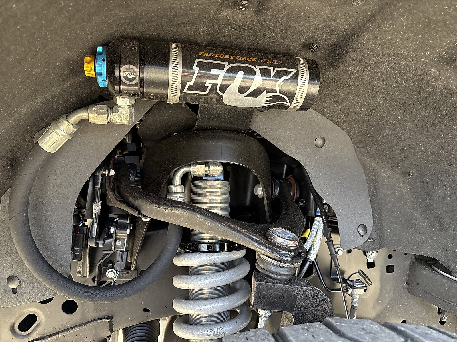 2022 Ford F-150 Tremor photo 16
