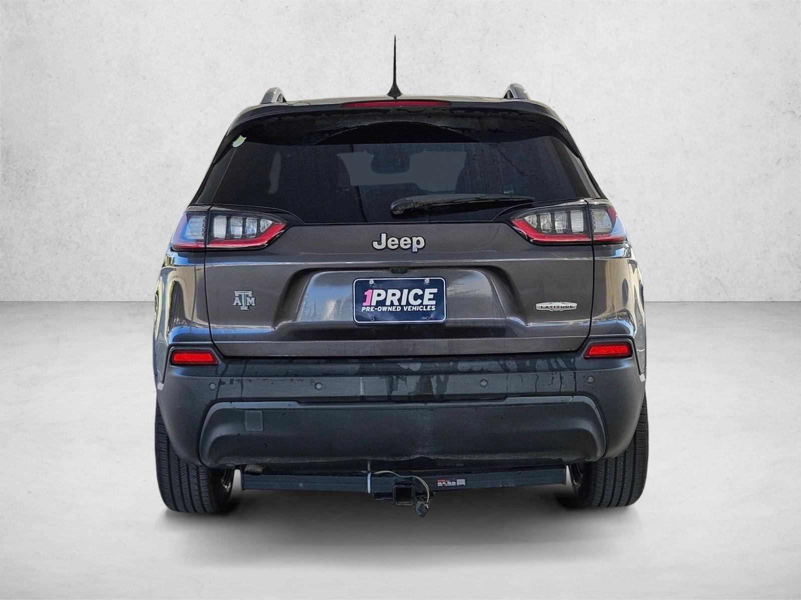 2019 Jeep Cherokee Latitude photo 3