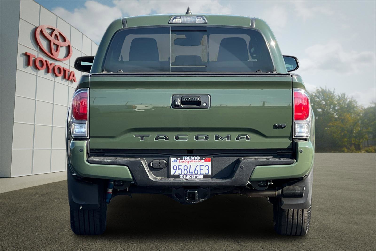 2022 Toyota Tacoma SR5 photo 3
