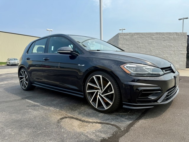 2018 Volkswagen Golf R Base photo 4