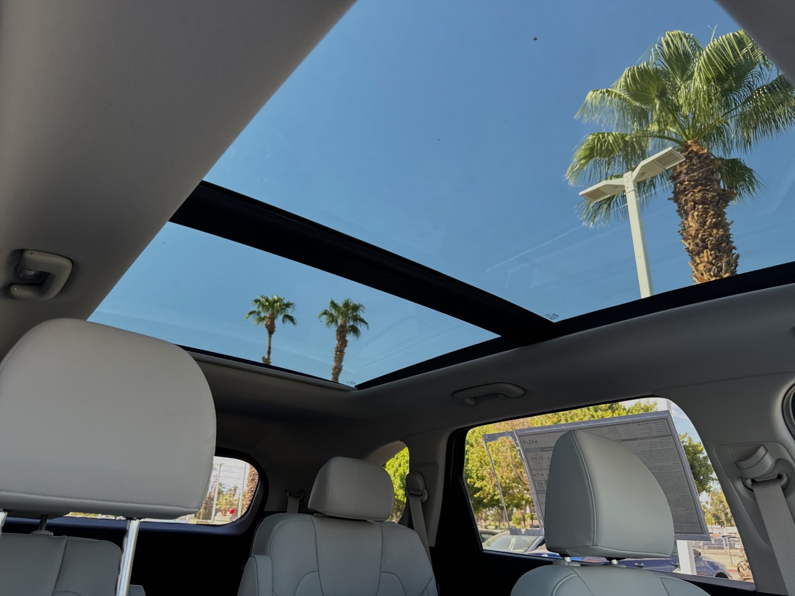 2025 Kia Sorento Plug-In Hybrid EX photo 17
