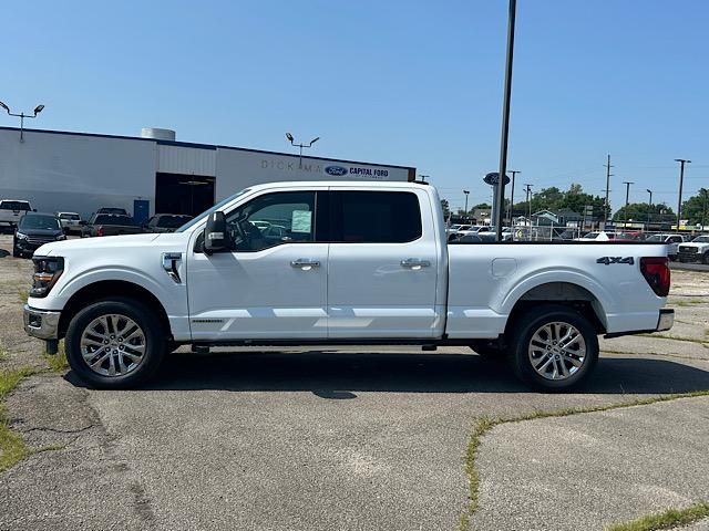 2025 Ford F-150 XLT photo 3