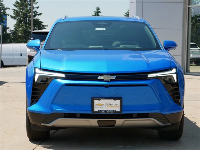 2025 Chevrolet Blazer EV photo 2