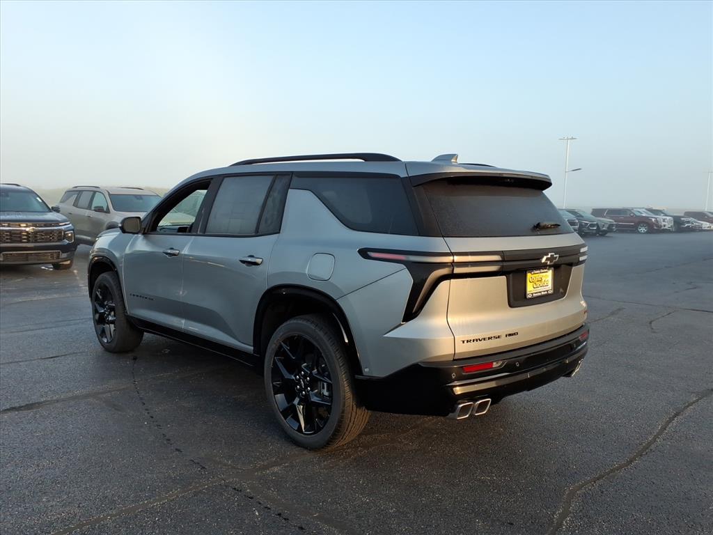 2026 Chevrolet Traverse RS photo 3