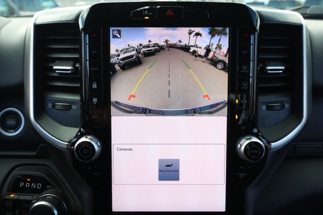 New 2026 Billet Silver Metallic Clear-Coat Exterior Paint RAM Big Horn/Lone Star image 28