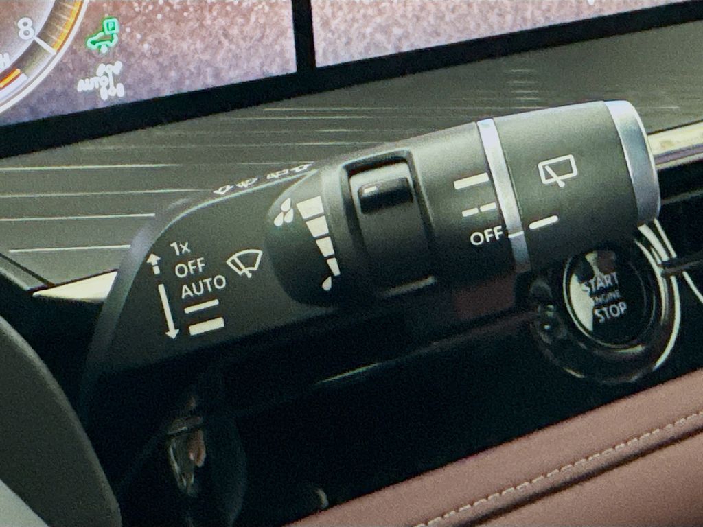 2026 Infiniti QX80 photo 11
