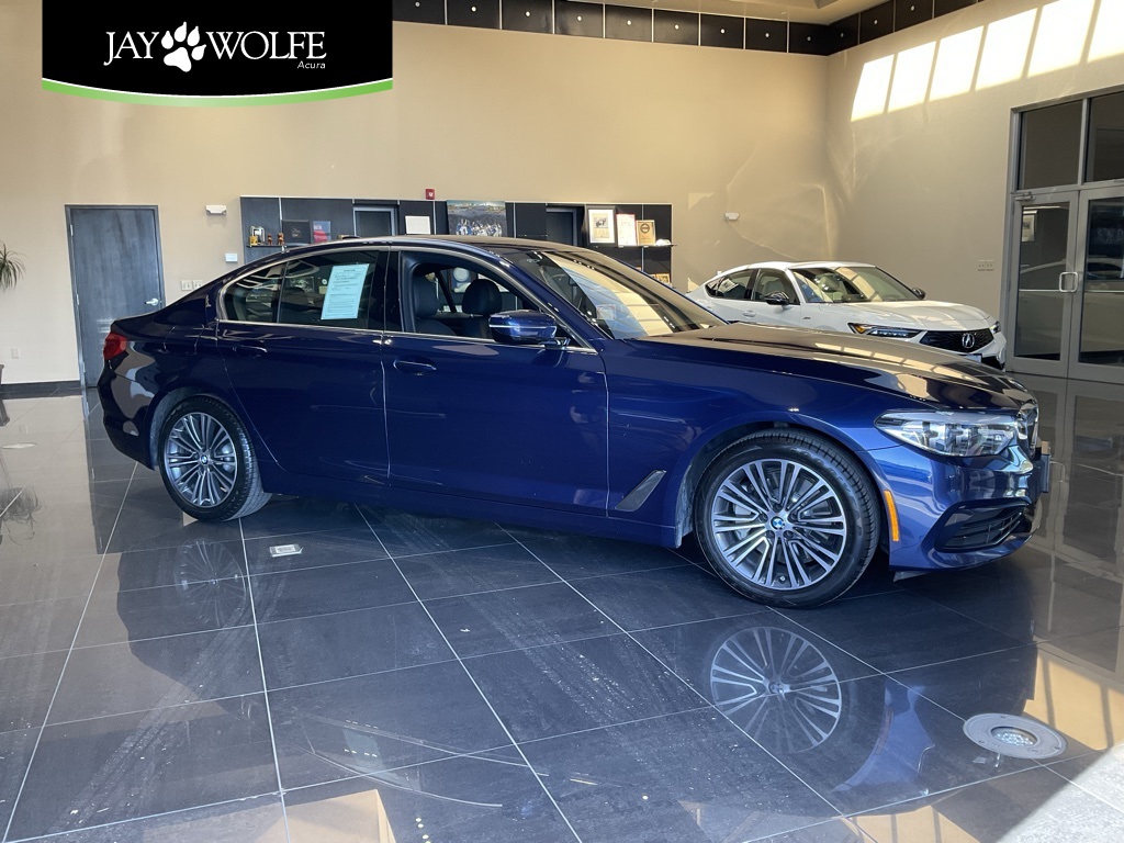 2019 BMW 5 Series 530i