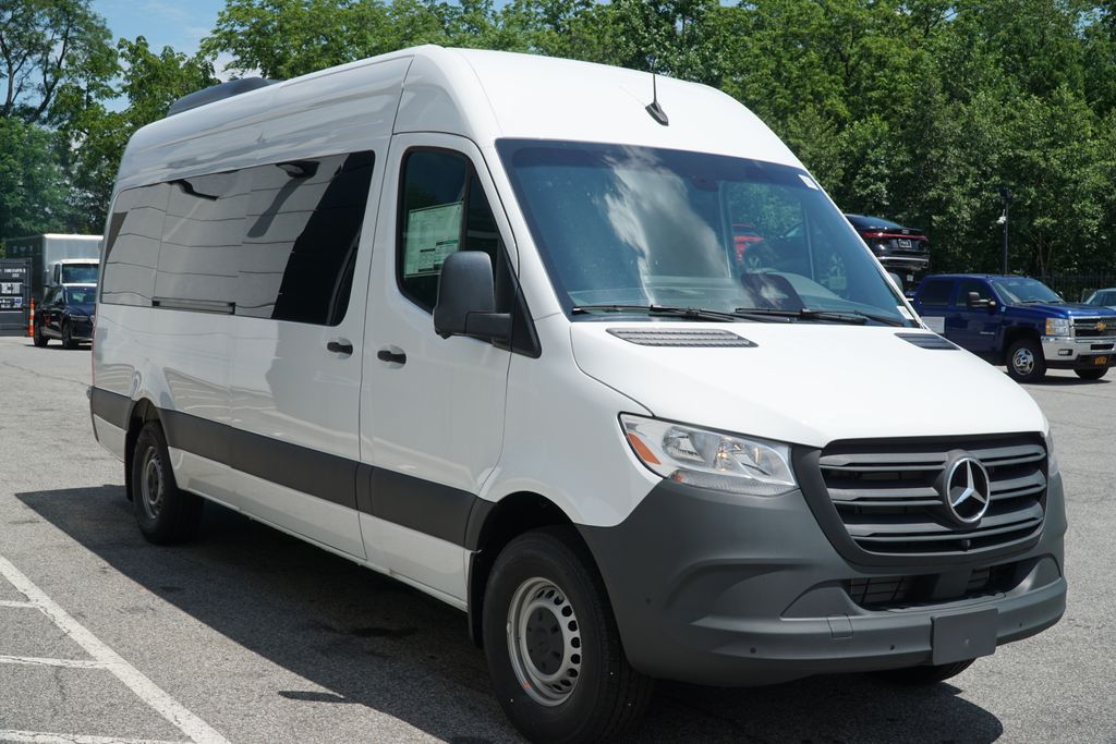 2025 Mercedes-Benz Sprinter Passenger Van Base's photo