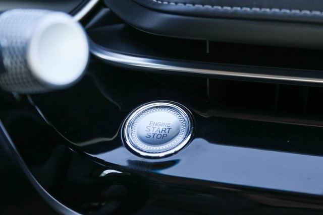 2024 Genesis G80 2.5T photo 27