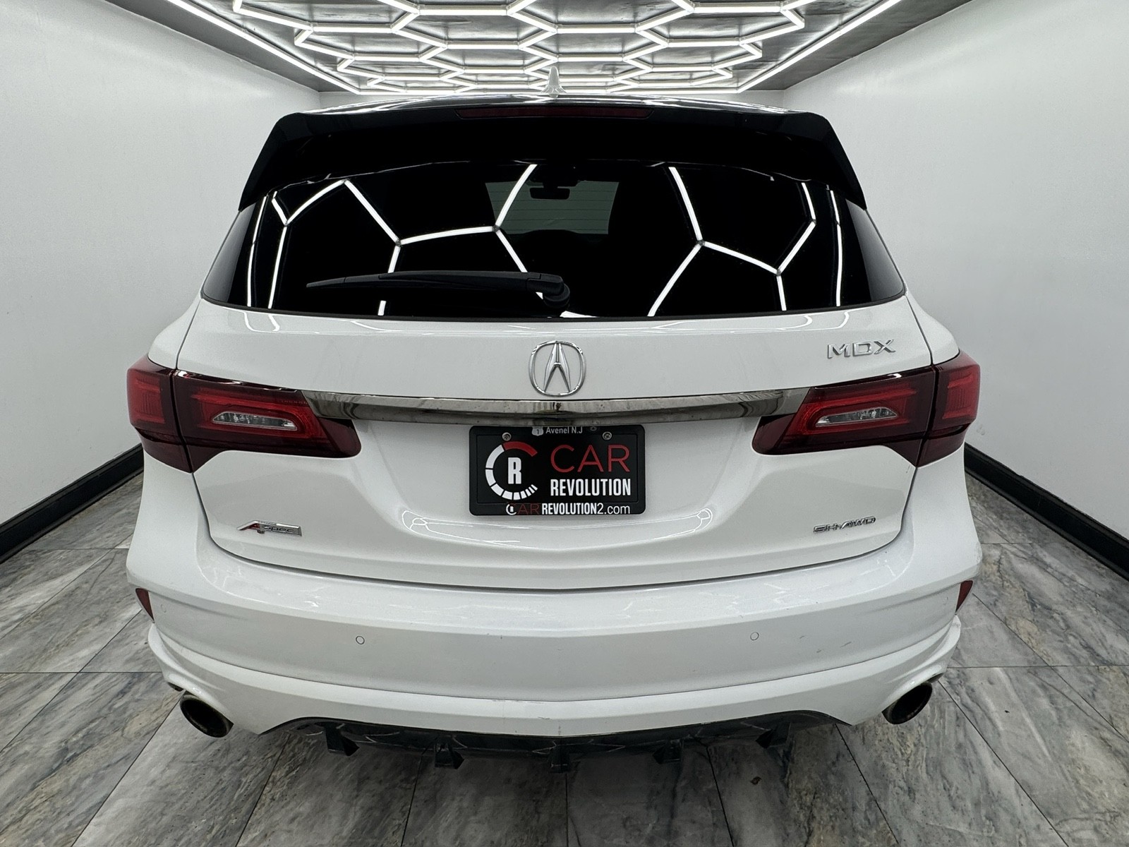2020 Acura MDX Technology A-Spec photo 5