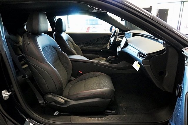 New 2026 Diamond Black Crystal Pearlcoat Dodge R/T Scat Pack image 9