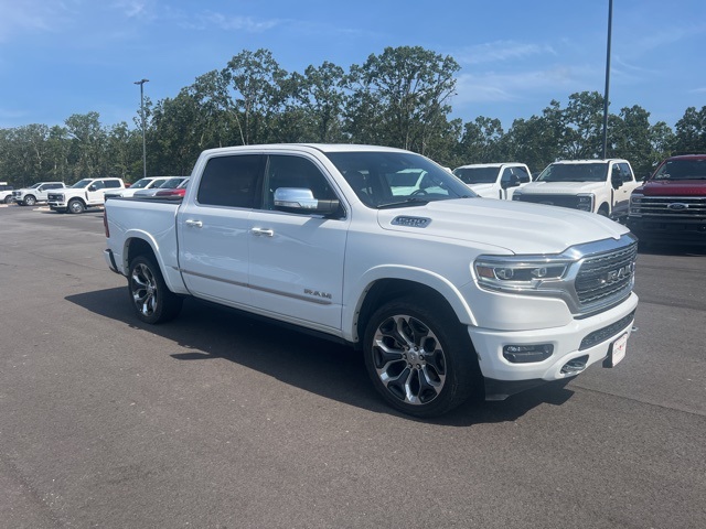 2022 Ram 1500 Limited photo 3