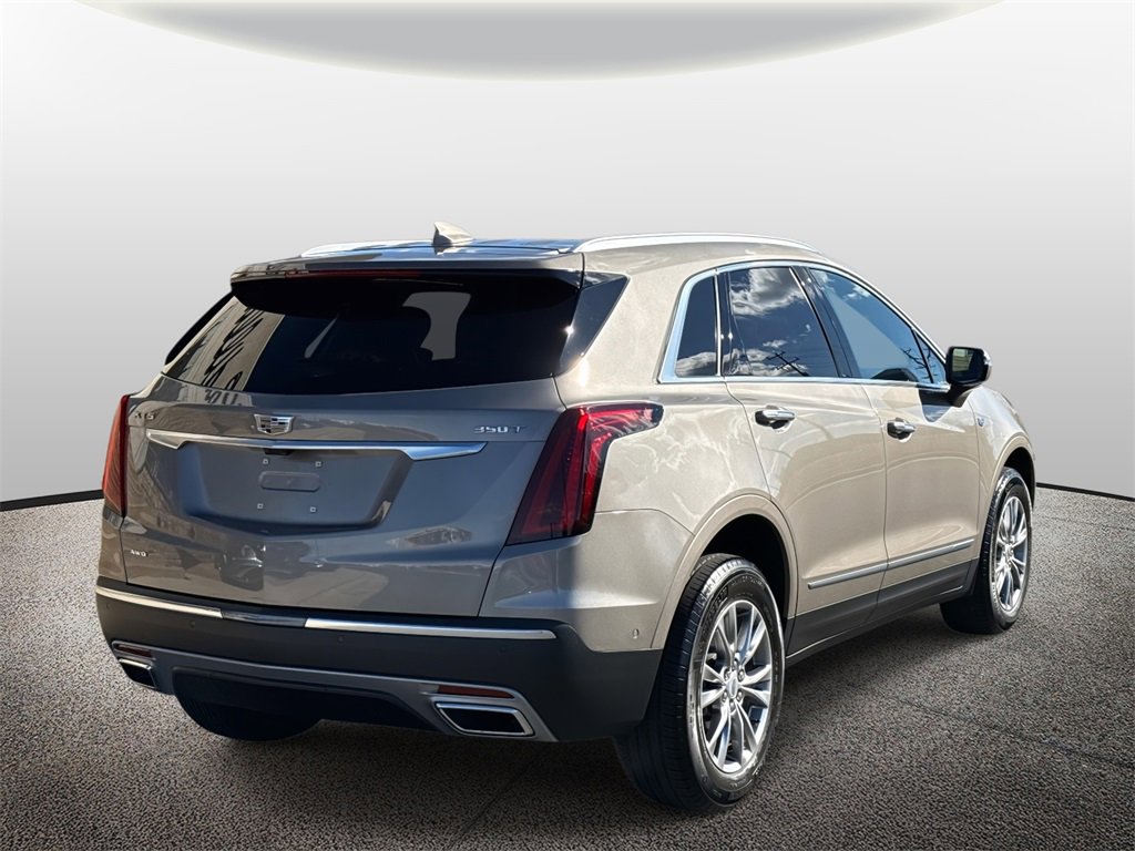 2023 Cadillac XT5 Premium Luxury photo 2