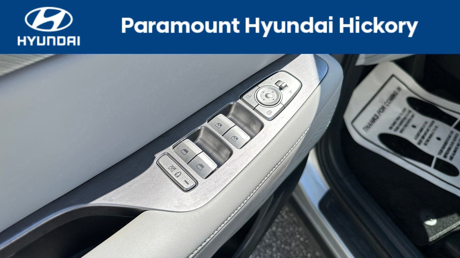 2023 Hyundai Palisade SEL photo 5