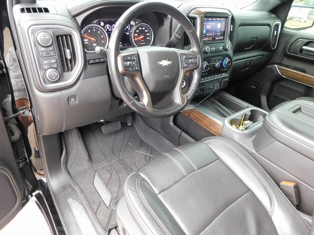 2020 Chevrolet Silverado 1500 High Country photo 18