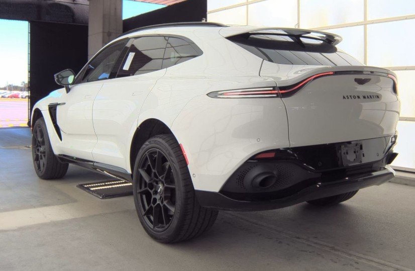2021 ASTON MARTIN DBX - Image 3