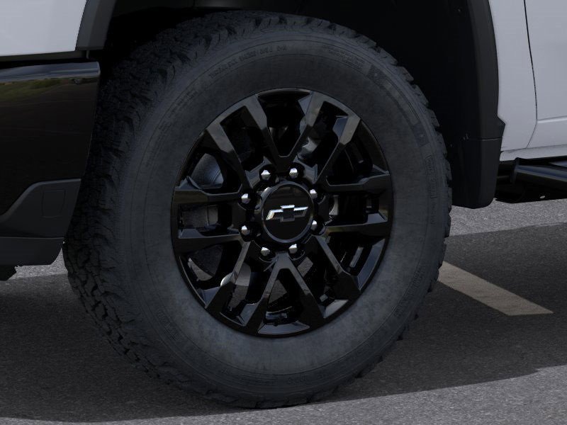 2026 Chevrolet Silverado LT photo 9