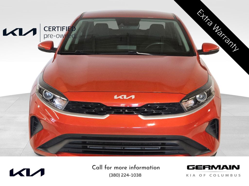 2024 Kia Forte LXS photo 2