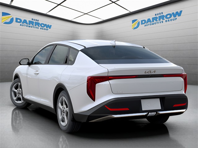 2025 Kia K4 LXS photo 2