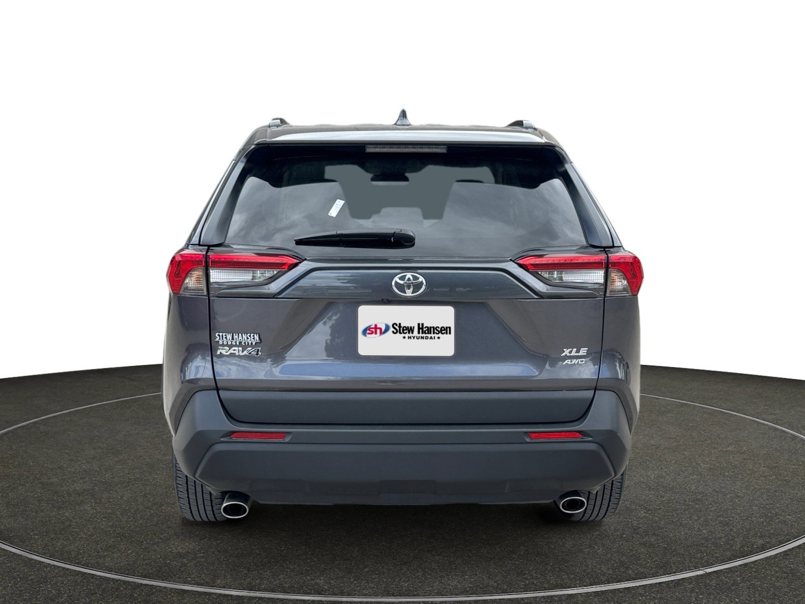 2024 Toyota RAV4 XLE photo 3