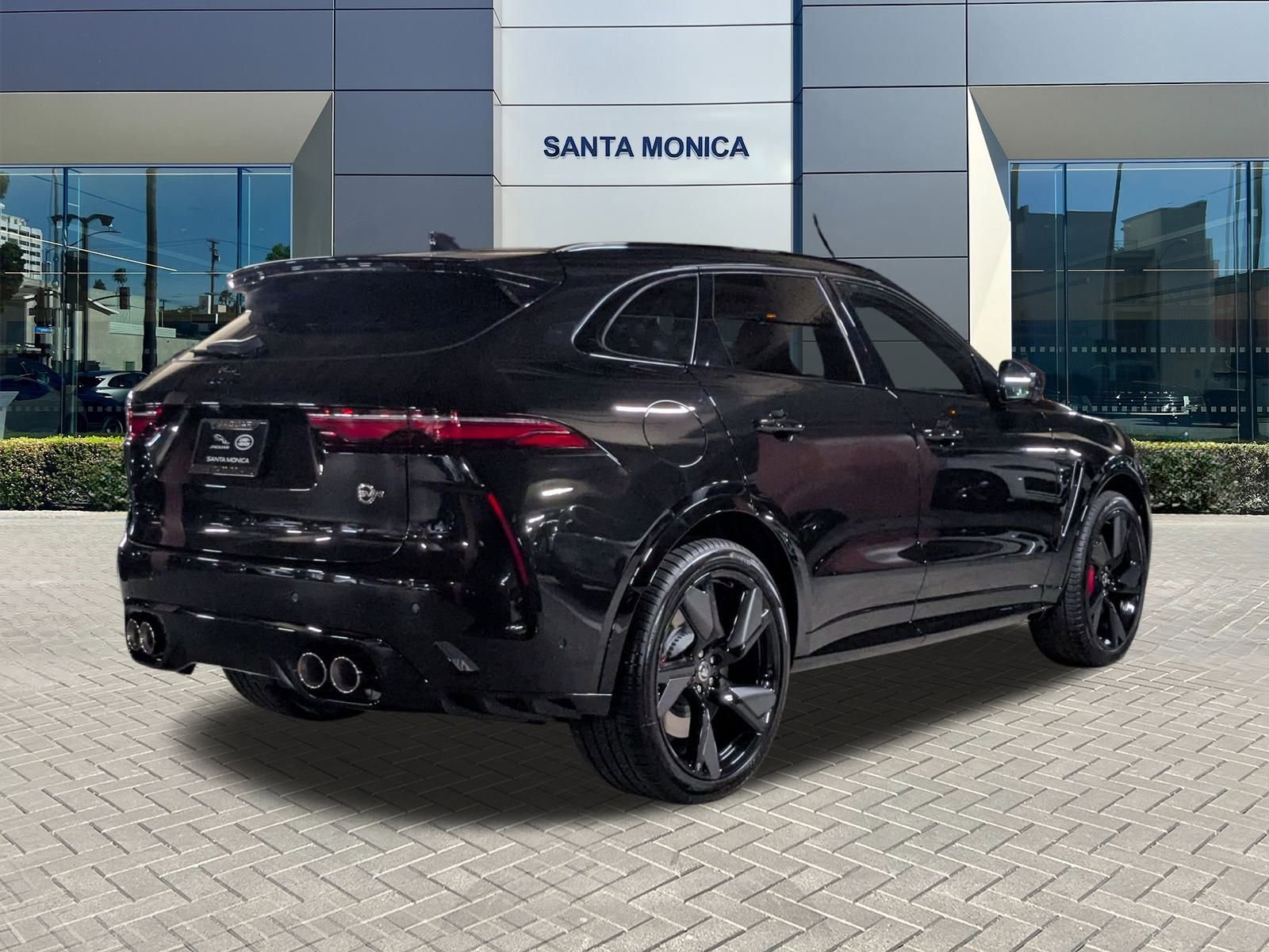 2026 Jaguar F-PACE SVR photo 2