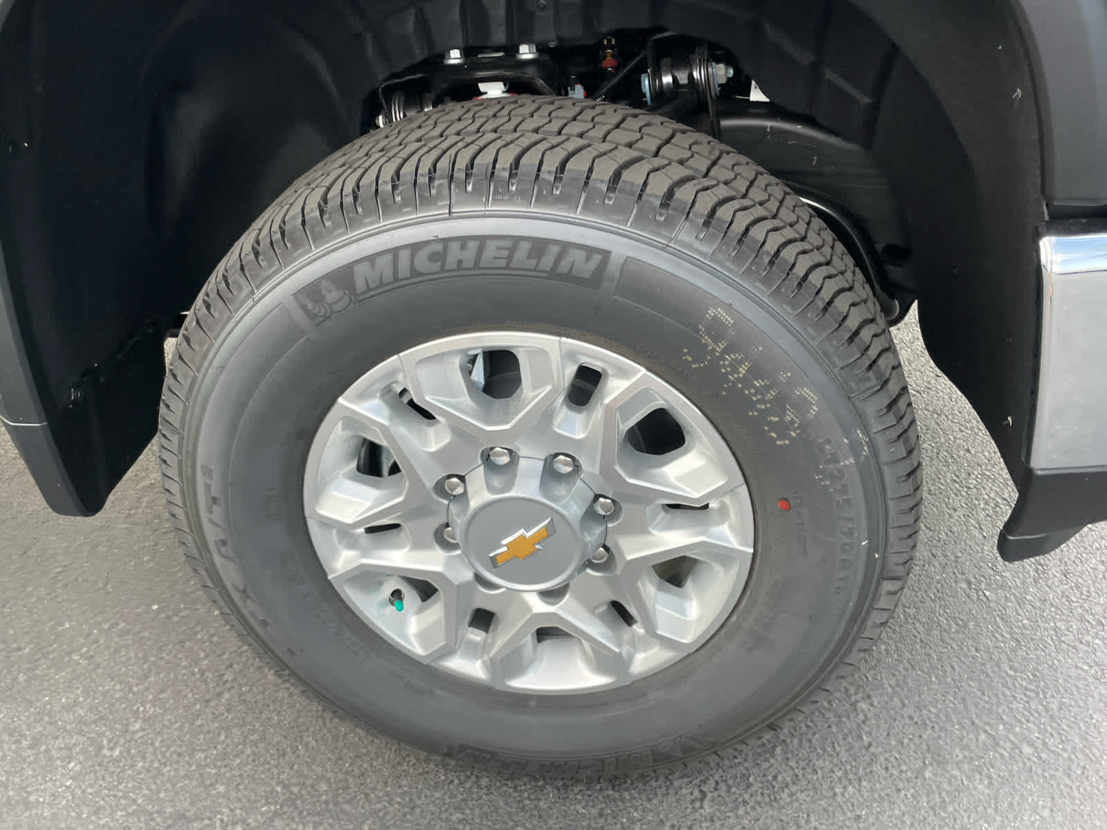 2025 Chevrolet Silverado 3500HD LT photo 17