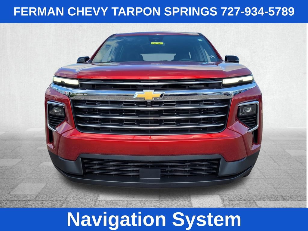 2025 Chevrolet Traverse photo 2