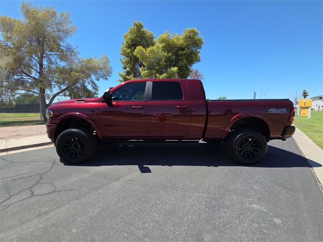2022 Ram 2500 Limited photo 4