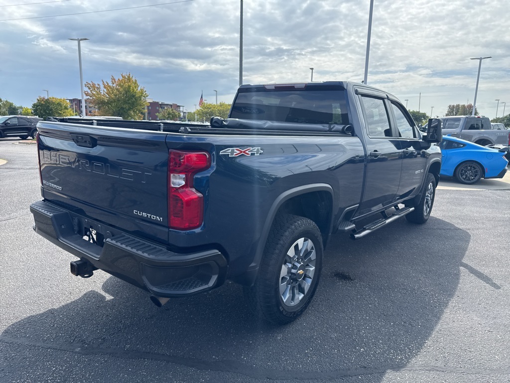 2023 Chevrolet Silverado 2500HD Custom photo 4