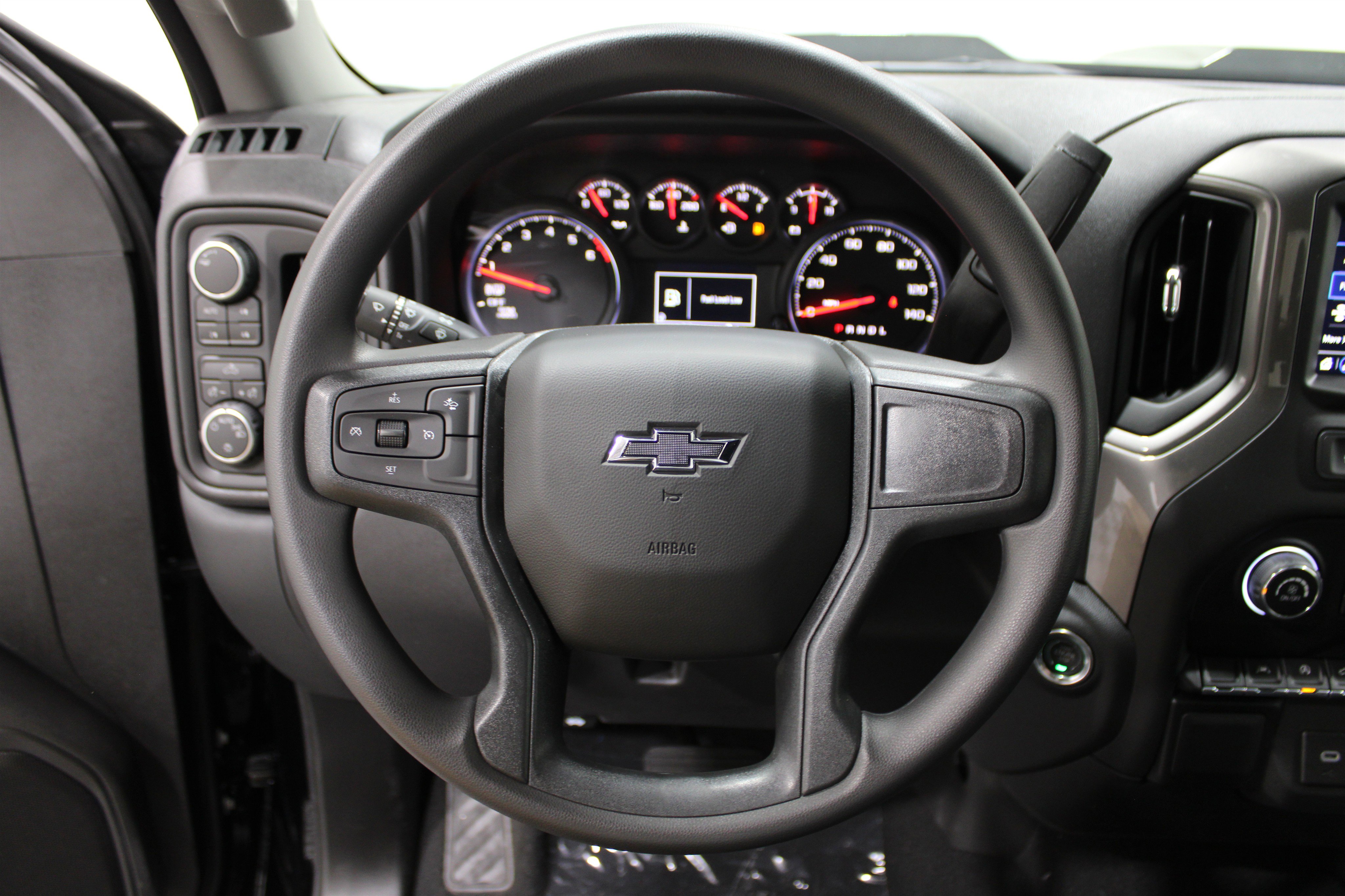 2026 Chevrolet Silverado 1500 Custom Trail Boss photo 7