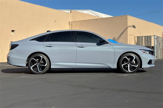 2022 Honda Accord Sport photo 2